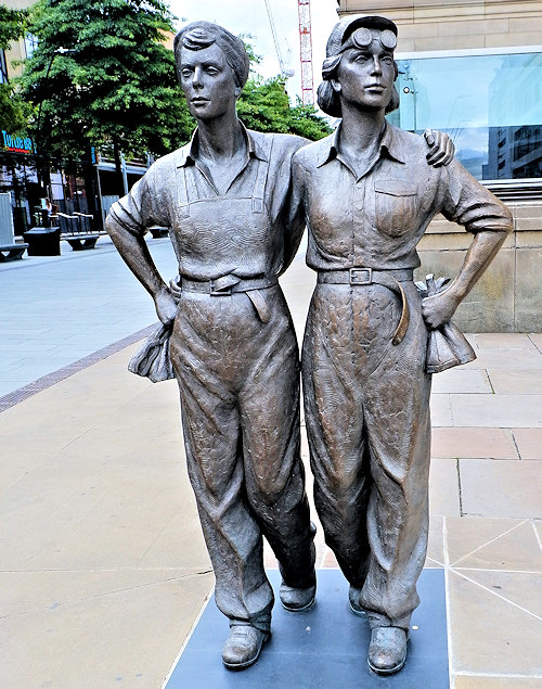The Women of Steel sculpture in Sheffield