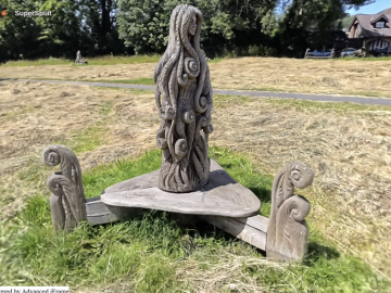 Wood carving of a woman in Caerleon – gaussian splat Wood carving of a woman in Caerleon - gaussian splat
